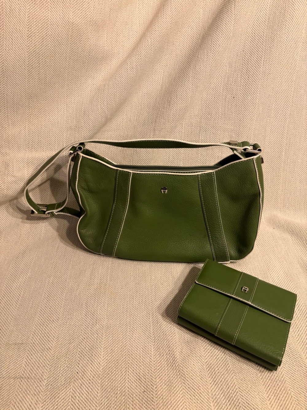Etienne Aigner Green Leather Shoulder Bag with Matching Wallet